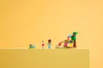 LEGO® Friends Забавна игрална зона за морски прасиња (42640)