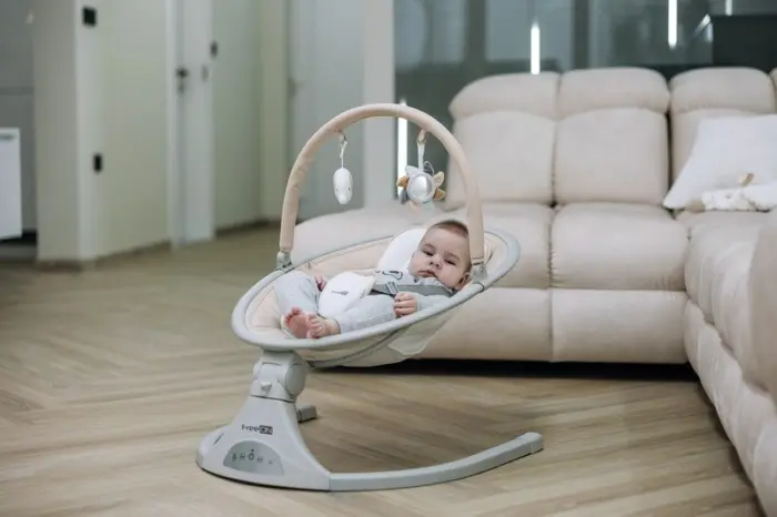 FreeON Lëkundëse-shezlong elektrike Elite me Bluetooth dhe telekomandë, bezhë – foto 6
