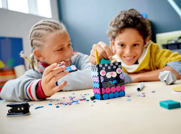 LEGO® DOTS – Secret Holder (41924)