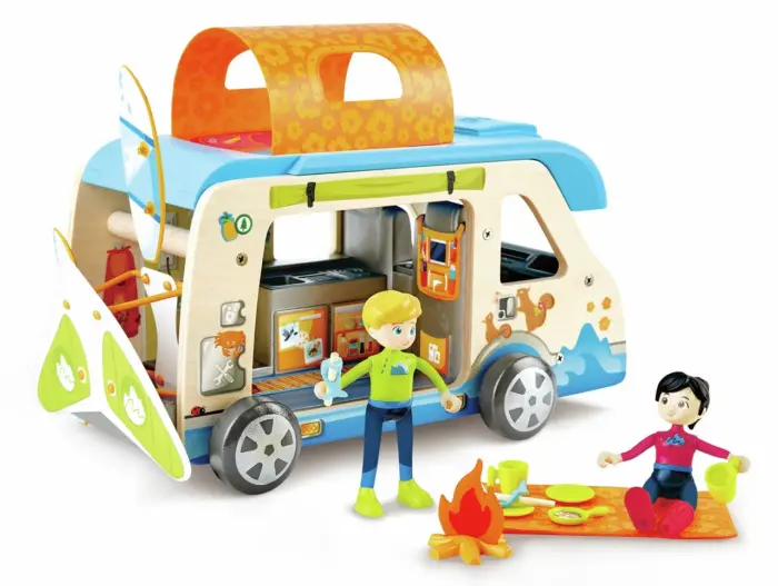 Hape Furgon kamper prej druri Adventure Van me 2 kukulla dhe aksesorë Hape Furgon kamper prej druri Adventure Van me 2 kukulla dhe aksesorë