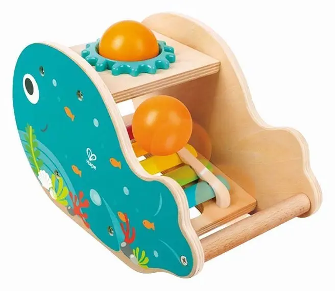 Hape Дрвена музичка играчка кит со ксилофон и чеканче