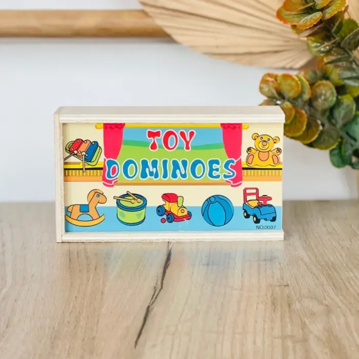 Domino prej druri me figura në kuti druri, pllakat 7 x 3,5 cm – foto 3