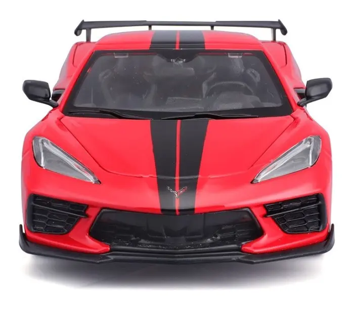 Maisto Chevrolet Corvette Stingray Coupe 2020 метален модел 1:24 – слика 4