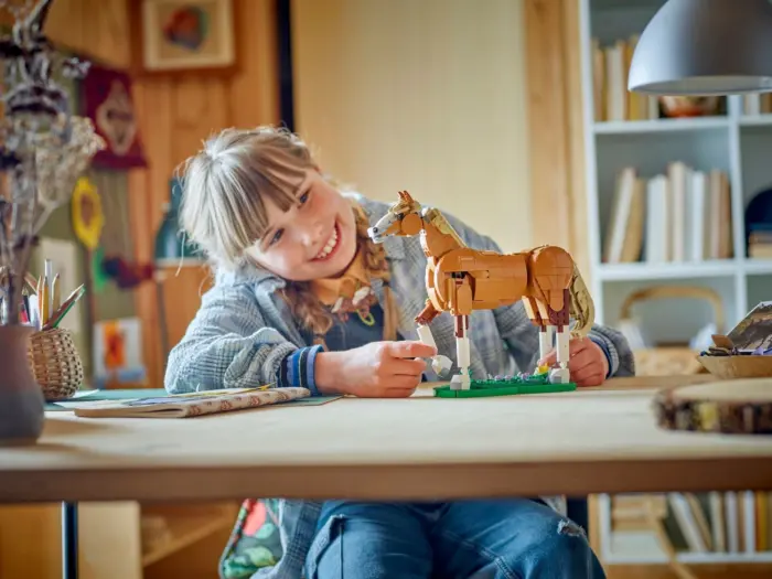 LEGO® Creator 3-во-1 Прекрасен коњ (31166) – слика 6