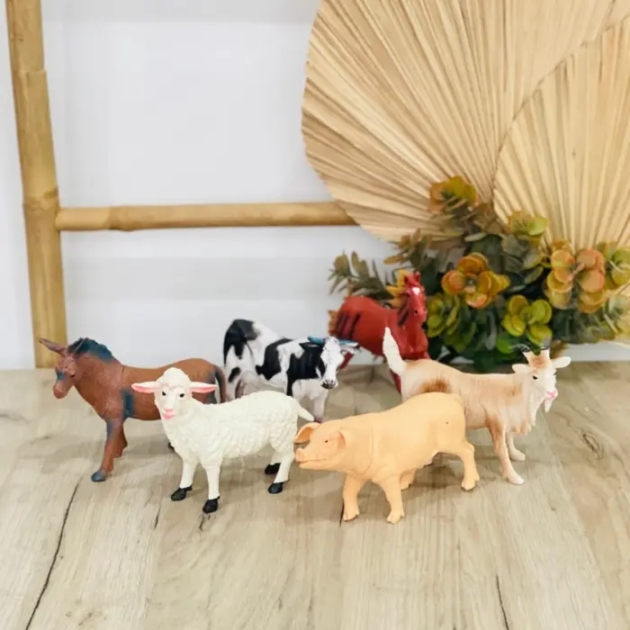 Сет фигури домашни животни Playset Farm, 6 реалистични животни