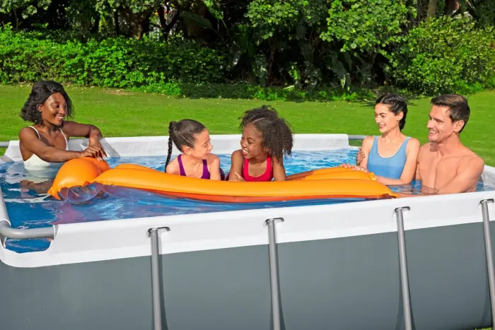 Bestway metal frame pool, 282 x 196 x 84 cm