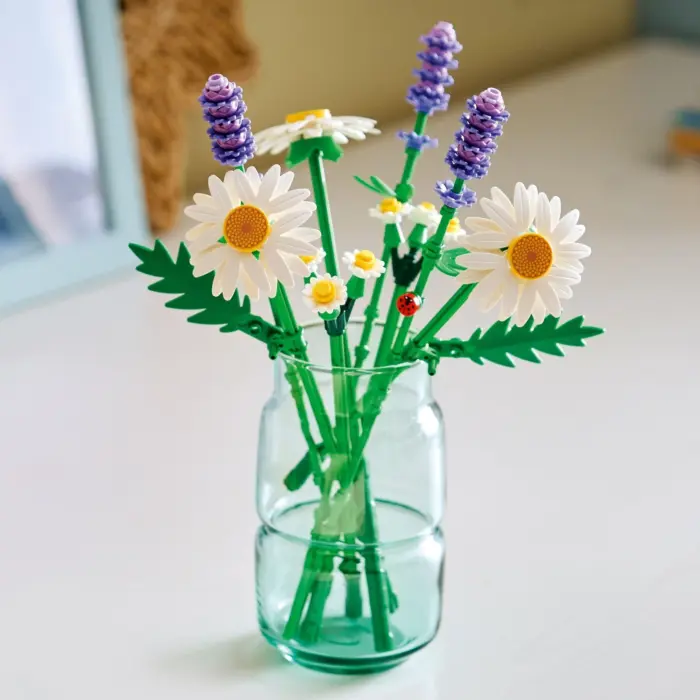 LEGO® Botanicals Маргаритки (11508) – слика 5