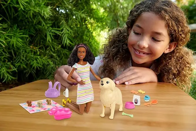 Barbie doll and pet set – mommy dog, 3 little puppies with color-change feature and pet accessories