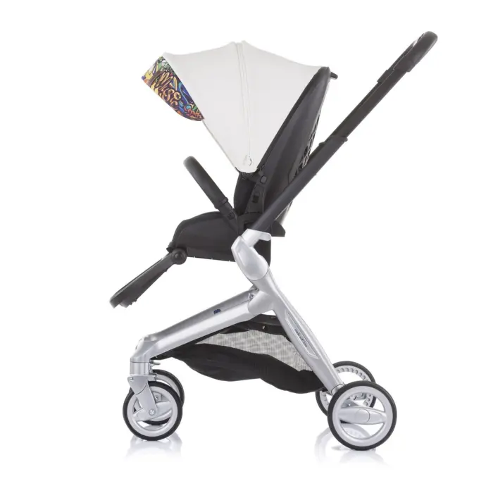 Chipolino Emotion 3-in-1 baby stroller with car seat, white/graffiti