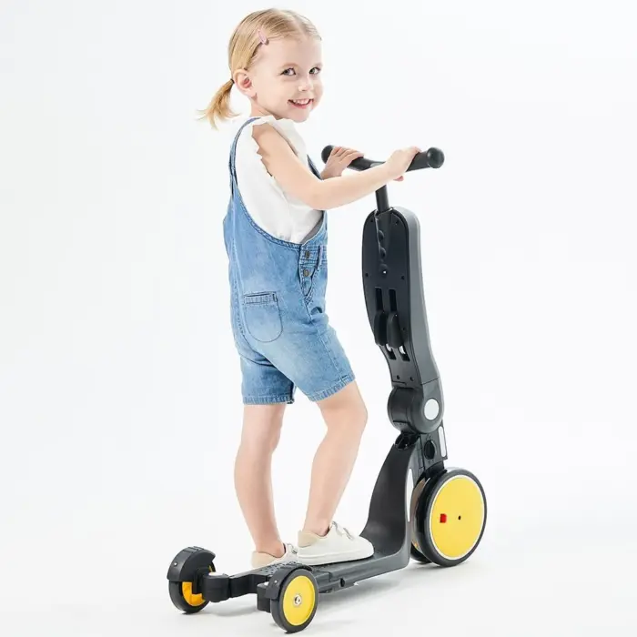 Chipolino Тротинет-трицикл All Ride 4 во 1 со седиште и педали, жолт – слика 4
