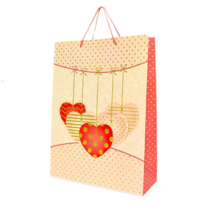 Qese e madhe dekorative dhuratash me zemra LOVE, 31 x 42 x 12 cm Qese e madhe dekorative dhuratash me zemra LOVE, 31 x 42 x 12 cm