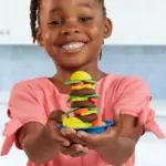 Play‑Doh Kitchen Creations Busy Chef’s Restaurant Playset –  restorant për fëmijë