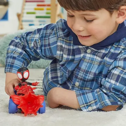 Marvel Spidey and His Amazing Friends – action set with figure, vehicle and accessory!