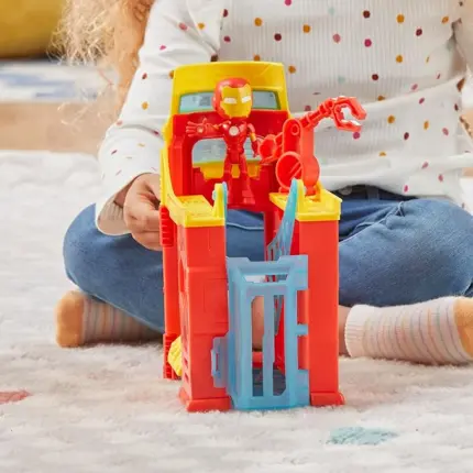 Stark Tower Playset – cool Iron Man base from Spidey's world