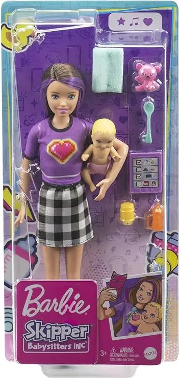 Barbie Skipper Babysitters Inc. kukull dhe set aksesorësh – brune, bebe dhe 4 aksesorë