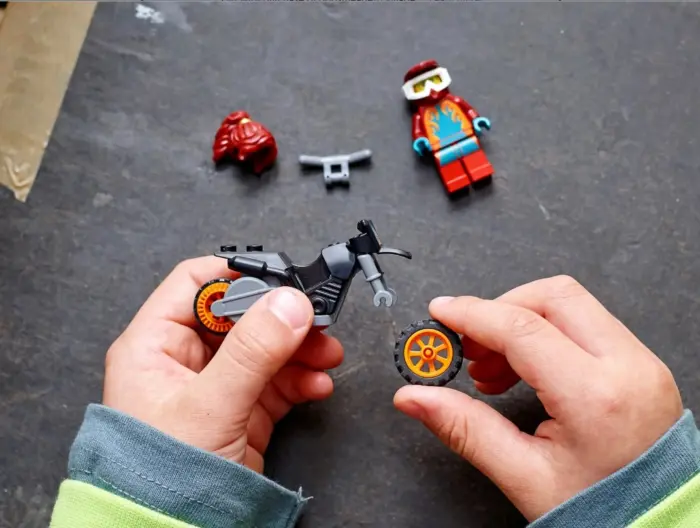 LEGO® City Motori akrobatik i zjarrtë (60311)