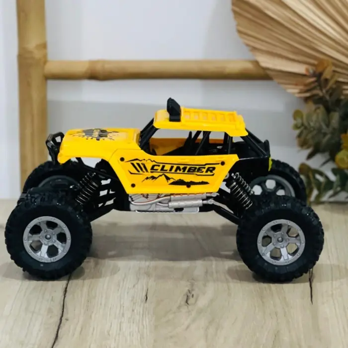 Теренско возило на далечинско Off-Road Climber со ефект на чад – слика 3