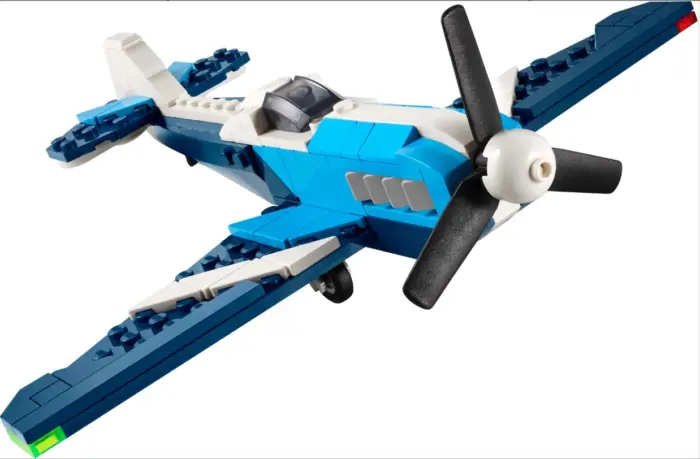 LEGO® Creator 3-in-1 – Racing Plane (31160)