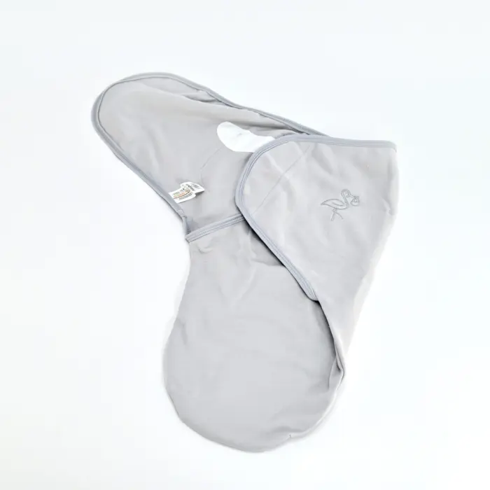 Baby Jem Памучна прекривка за повивање со чичак, 0–3 месеци, сива – слика 2