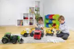 Lena  – Realistic tractor with front loader