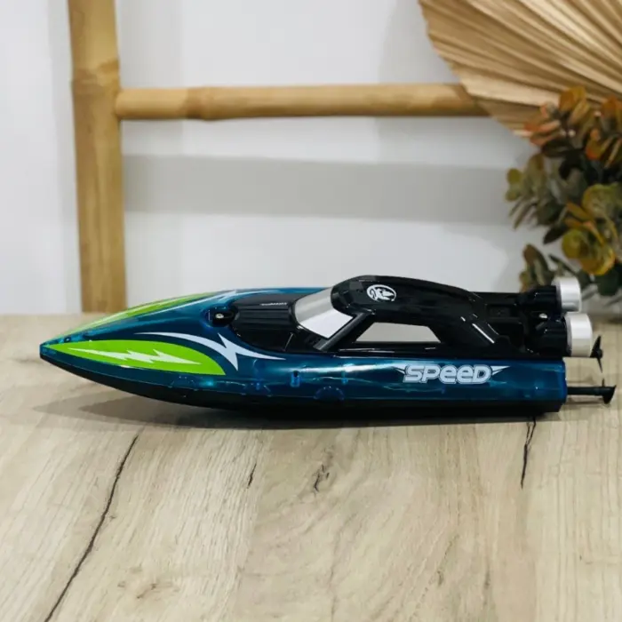 RC Sport Boat remote-control boat 2.4 GHz, with lights – image 3