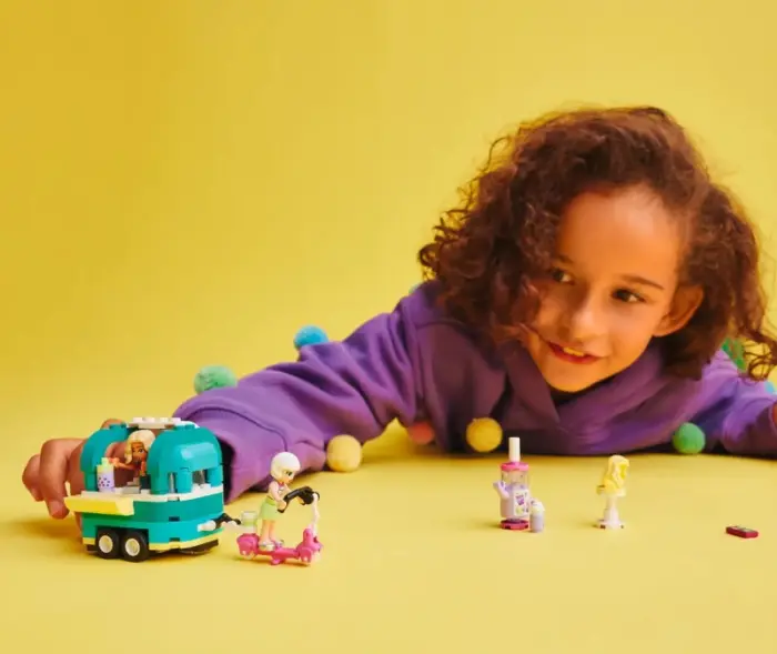 LEGO® Friends Mobile bubble tea shop (41733)