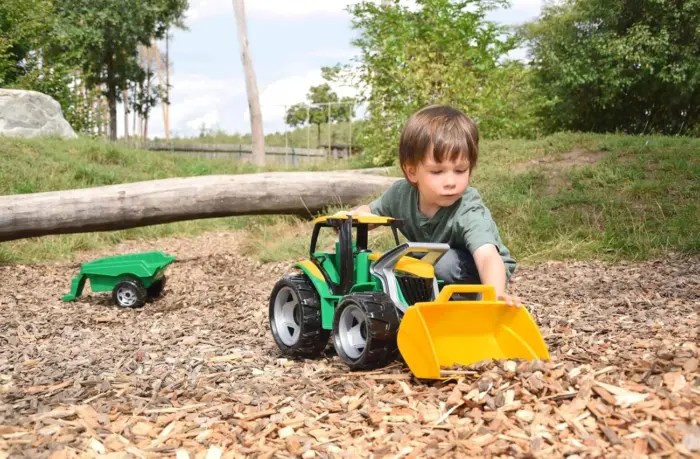 Lena GIGA TRUCKS 02123 – large tractor with shovel function and trailer