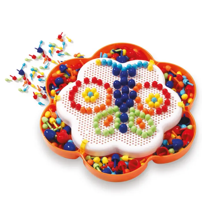 Pegs Game 260P