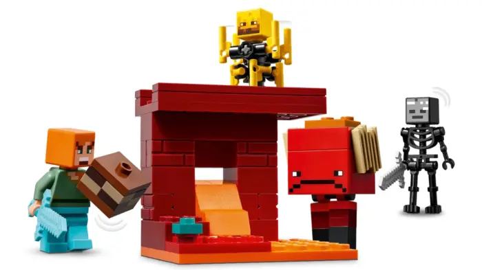 LEGO® Minecraft™ Битка со лавата во Нетхер (21266)