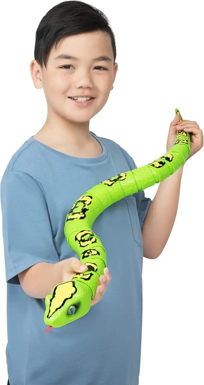 Robo Alive King Python – electronic replica of a monstrous snake