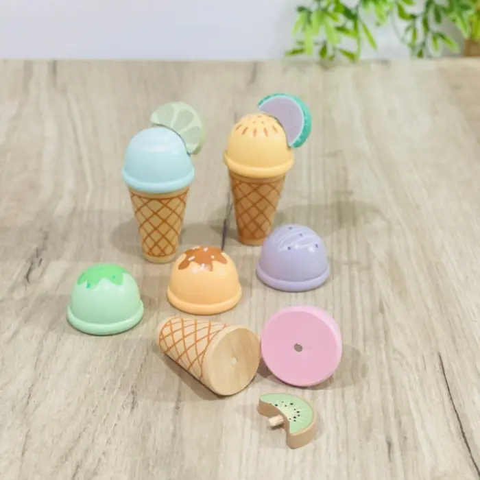 Wooden ice cream shop with magnetic scoops and shelf – image 4