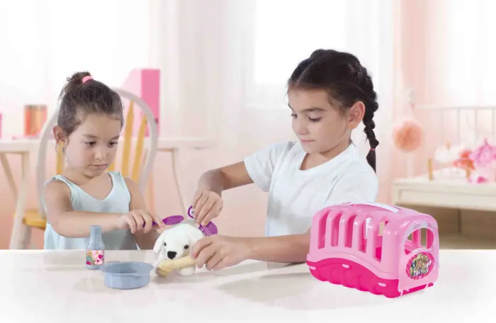 KËLYSHI BARBIE – KAFSHA IME E PARË SHTËPIAKE