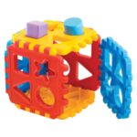 DEDE Bul-Tak shape sorter cube, 02209