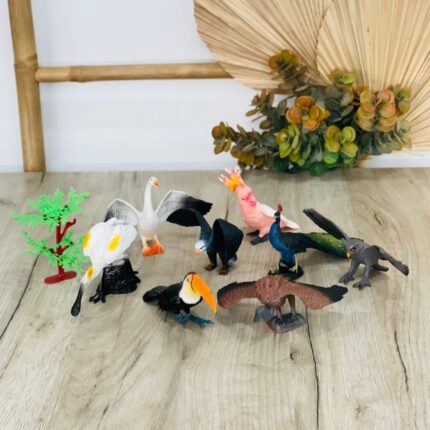 Сет фигури птици Birds Mini Model, 8 реалистични птици со дрвце