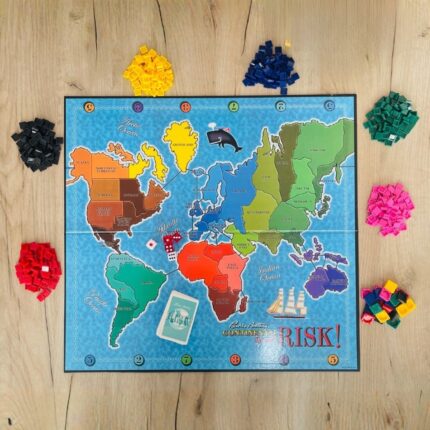 Стратешка друштвена игра за освојување територии, за 2–6 играчи – слика 2