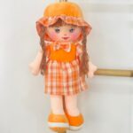 Мека кукла со капа, плетенки и карирано фустанче, 40 cm – слика 2