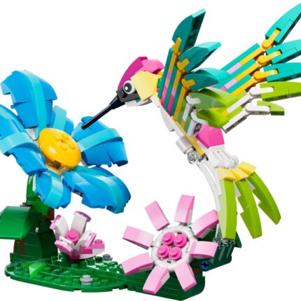 LEGO® Creator 3-во-1 Диви животни: Шарено колибри (31384) – слика 2