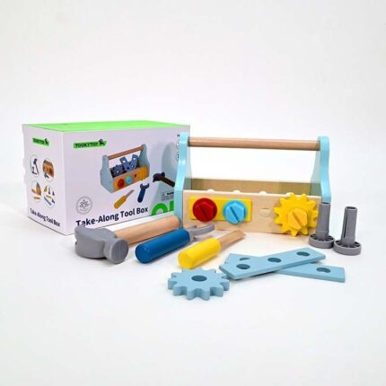Tooky Toy Дрвена кутија со алат Take-Along Tool Box, 18 делови