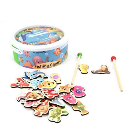 Tooky Toy Дрвена игра риболов Fishing Game во тркалезна кутија