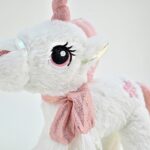 Amek Плишан еднорог во бела боја со розово шалче, 35 cm – слика 3