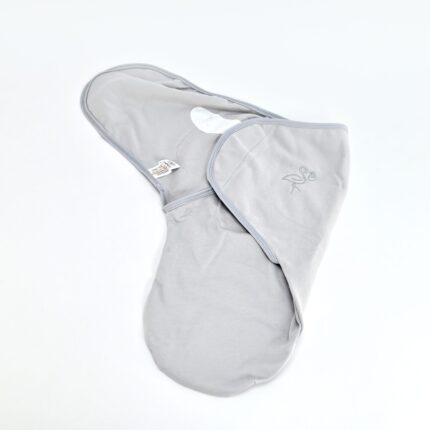Baby Jem Памучна прекривка за повивање со чичак, 0–3 месеци, сива – слика 2