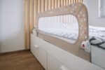 FreeON Заштитна ограда за кревет Little Dots 135 cm, беж со точки – слика 3