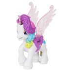 Hatchimals Hatchicorn Rainbow-cation interactive unicorn with wings and 2 babies – image 3