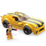 Hot Wheels MEGA Тркачки автомобил за склопување со фигура, асортиман – слика 4