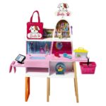 BARBIE Сет за игра Продавница за миленичиња со кукла, над 20 додатоци, GRG90