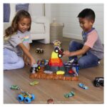HOT WHEELS Set shkatërrimi Monster Trucks Arena Smashers Bone Shaker Ultimate Crush Yard, HNB96
