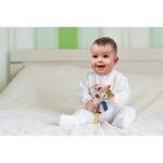 Clementoni Baby Мека играчка-ќебенце мече Lovely Bear со глодалка